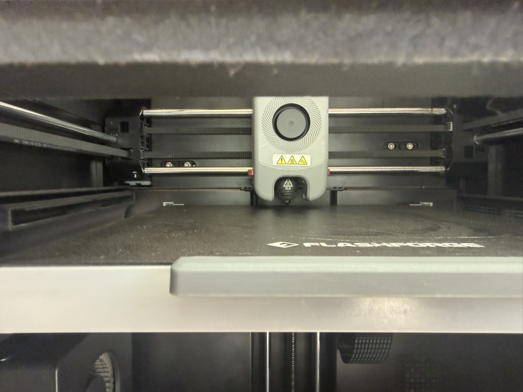 Печать кнопки на принтере Flashforge